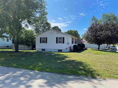18 Dudley St, Nashua, NH 03060 - photo 2