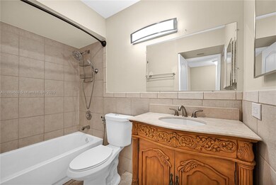 8120 Geneva Ct unit 549, Doral, FL 33166 - photo 5