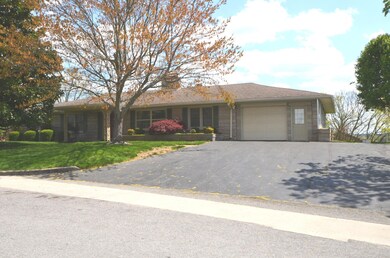 466 Mockingbird Dr, Harrodsburg, KY 40330 - photo 3