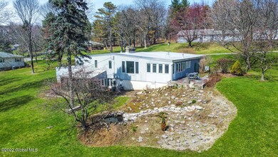 14 Scott Dr, Troy, NY 12180 - photo 5