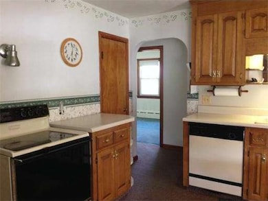 57 Ridgewood Rd, Chicopee, MA 01013 - photo 4