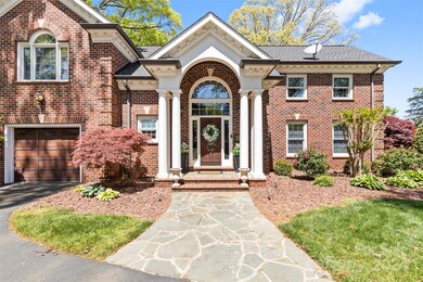 427 N Greenbriar Rd, Statesville, NC 28625 - photo 2