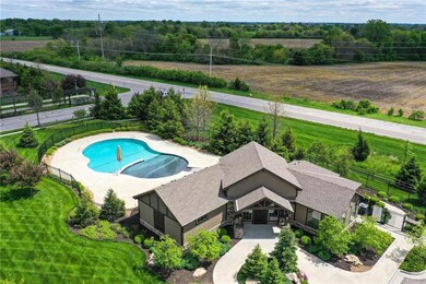 17204 197th St, Spring Hill, KS 66083 - photo 2