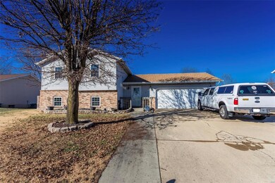 2320 Copper Creek Rd, Maryville, IL 62062 - photo 3