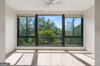 1800 Clairmont Lake unit 422, Decatur, GA 30033 - photo 2