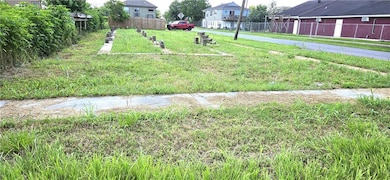 2301 Flood St, New Orleans, LA 70117 - photo 3