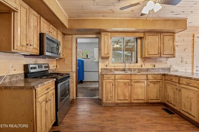 320 Caney Branch Rd, Tellico Plains, TN 37385 - photo 7