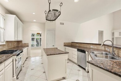 6322 Vanderbilt Ave, Dallas, TX 75214 - photo 4