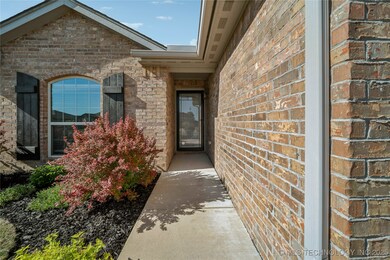 1109 E 146 Ct S, Glenpool, OK 74033 - photo 3