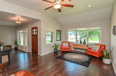 2207 Libbey Dr, Houston, TX 77018 - photo 5