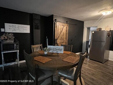 41C3A134-3071-4BA8-A7A0-2180333BFA08