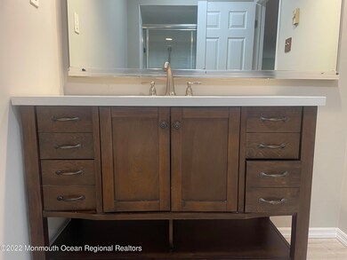 40 Meadow Green Cir unit C, Manalapan, NJ 07726 - photo 4