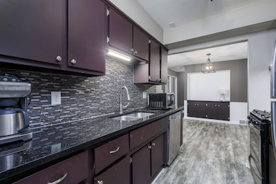 28622 Milton Ave, Warren, MI 48092 - photo 7