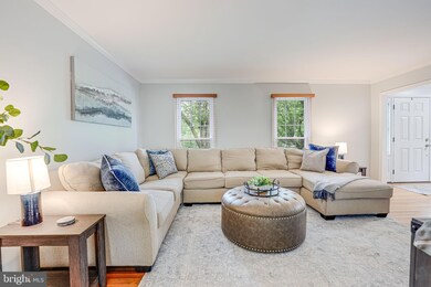 3519 Majestic Pine Ln, Fairfax, VA 22033 - photo 7