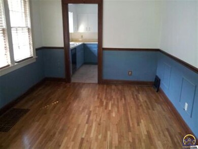 1411 SW MacVicar Ave, Topeka, KS 66604 - photo 7