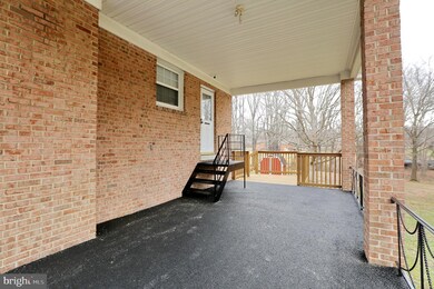 8543 Cardinal Ln, White Plains, MD 20695 - photo 5
