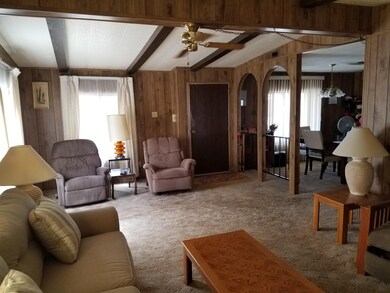 Living Room - S