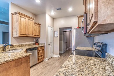 4005 Happy Trails Rd