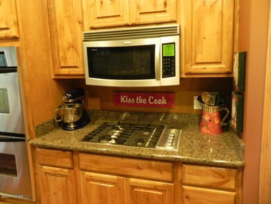 191 N. Retreat Way 006