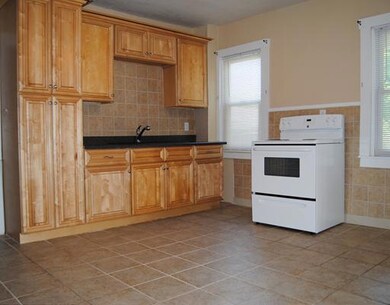 1573 Centerville Rd, Warwick, RI 02886 - photo 2