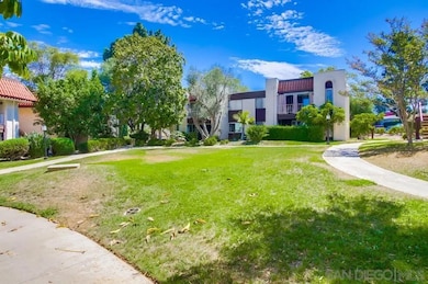 6878 Navajo Rd unit 74, San Diego, CA 92119 - photo 2