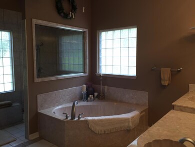 1404 Red Oak Dr, Crestview, FL 32539 - photo 7