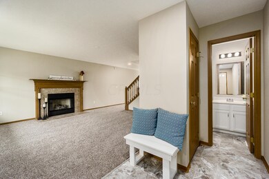 S - 1199 Deansway Dr - 006