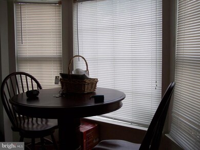 1542 Karen Blvd, District Heights, MD 20747 - photo 3