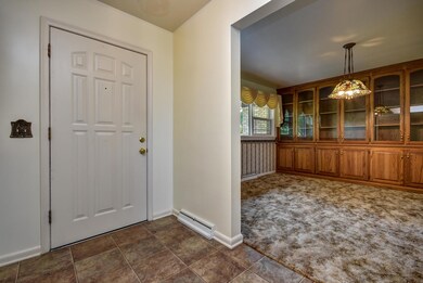 815 W Pleasant-8