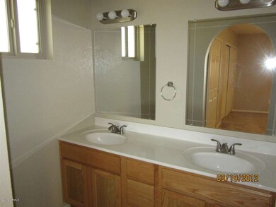 3901 Lupine after  Master Bath