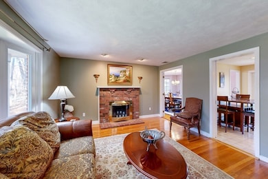 20 Forest St, Medfield, MA 02052 - photo 3