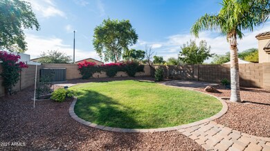 4702 N 110th Ave-31