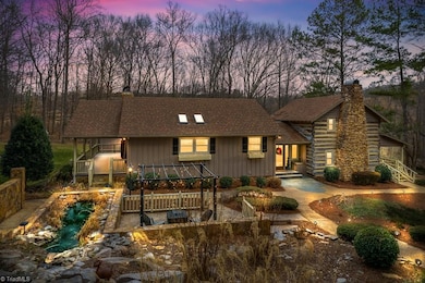 878 W River Run, Asheboro, NC 27205 - photo 2