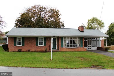 11810 Clearview Rd, Hagerstown, MD 21742 - photo 2