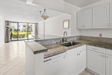 Palm Beach Harbour Club unit 107, Palm Beach, FL 33480 - photo 4