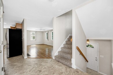 229 Long Pond Dr, Dracut, MA 01826 - photo 3