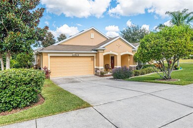 12915 Hyland Ln, Clermont, FL 34711 - photo 3