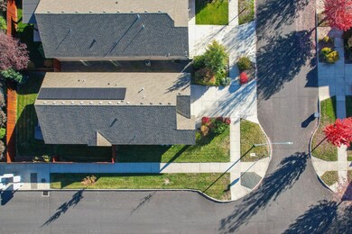 61940 SE Lorrin Place, Bend, OR 97702 - photo 2