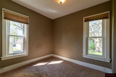 914 N 7th St unit 914 North Seventh St, Mankato, MN 56001 - photo 7