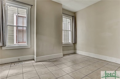 520 E Waldburg St unit B, Savannah, GA 31401 - photo 7