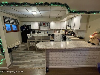 738 S Hanover St, Nanticoke, PA 18634 - photo 3