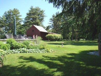 Yard-2-1280px
