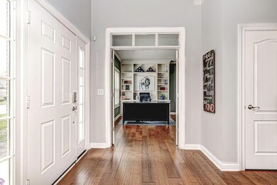 8010 Eric Ct, Lewis Center, OH 43035 - photo 5