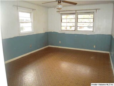 2231 4th Place Cir NE, Center Point, AL 35215 - photo 3