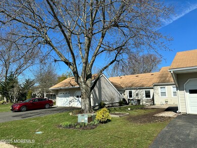 112 Pilatus Platz unit C, Freehold, NJ 07728 - photo 7