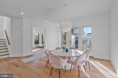 1353 Monitor Ln, McLean, VA 22101 - photo 5