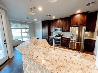 1209 Kyle Ln, Fredericksburg, TX 78624 - photo 4