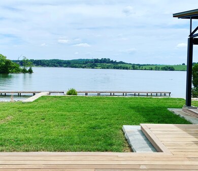 1F0E0053-CE44-4659-890C-1211199FB5D3