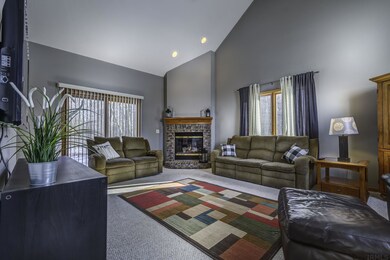 5433 Bear Creek Pass, Auburn, IN 46706 - photo 6