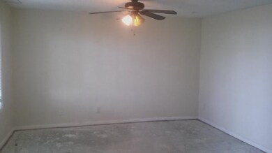 2914 S Claremont Ave, Independence, MO 64052 - photo 5